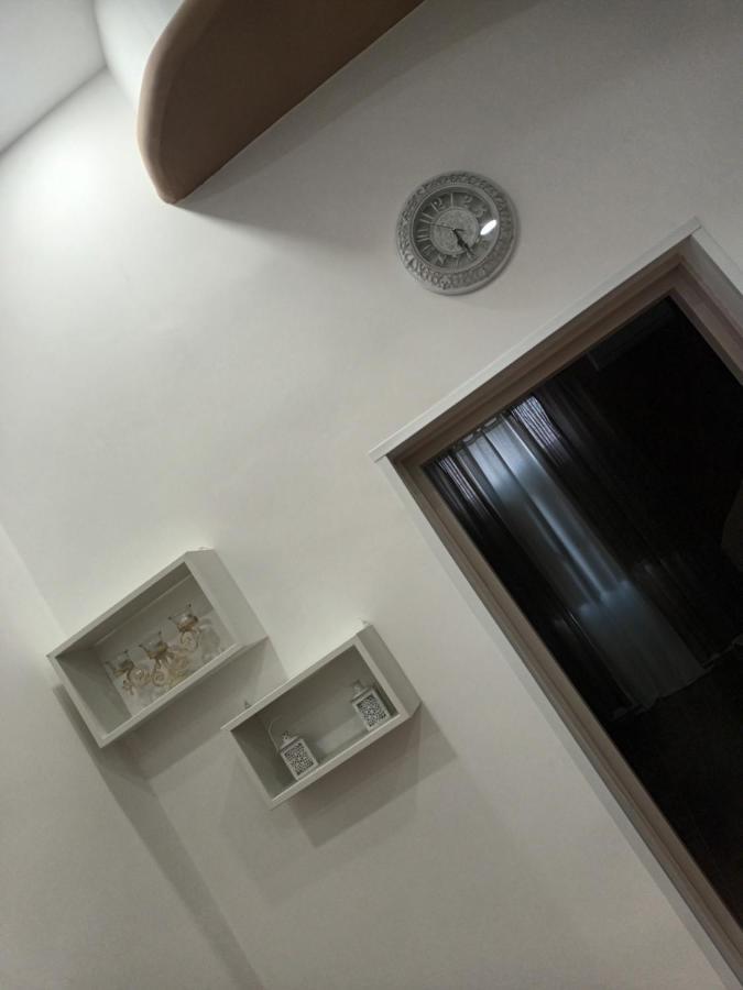 カターニアLa Casa Di Ruthアパートメント エクステリア 写真