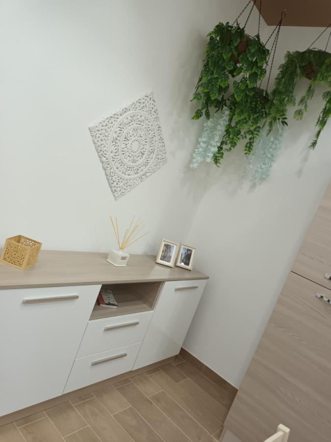 カターニアLa Casa Di Ruthアパートメント エクステリア 写真